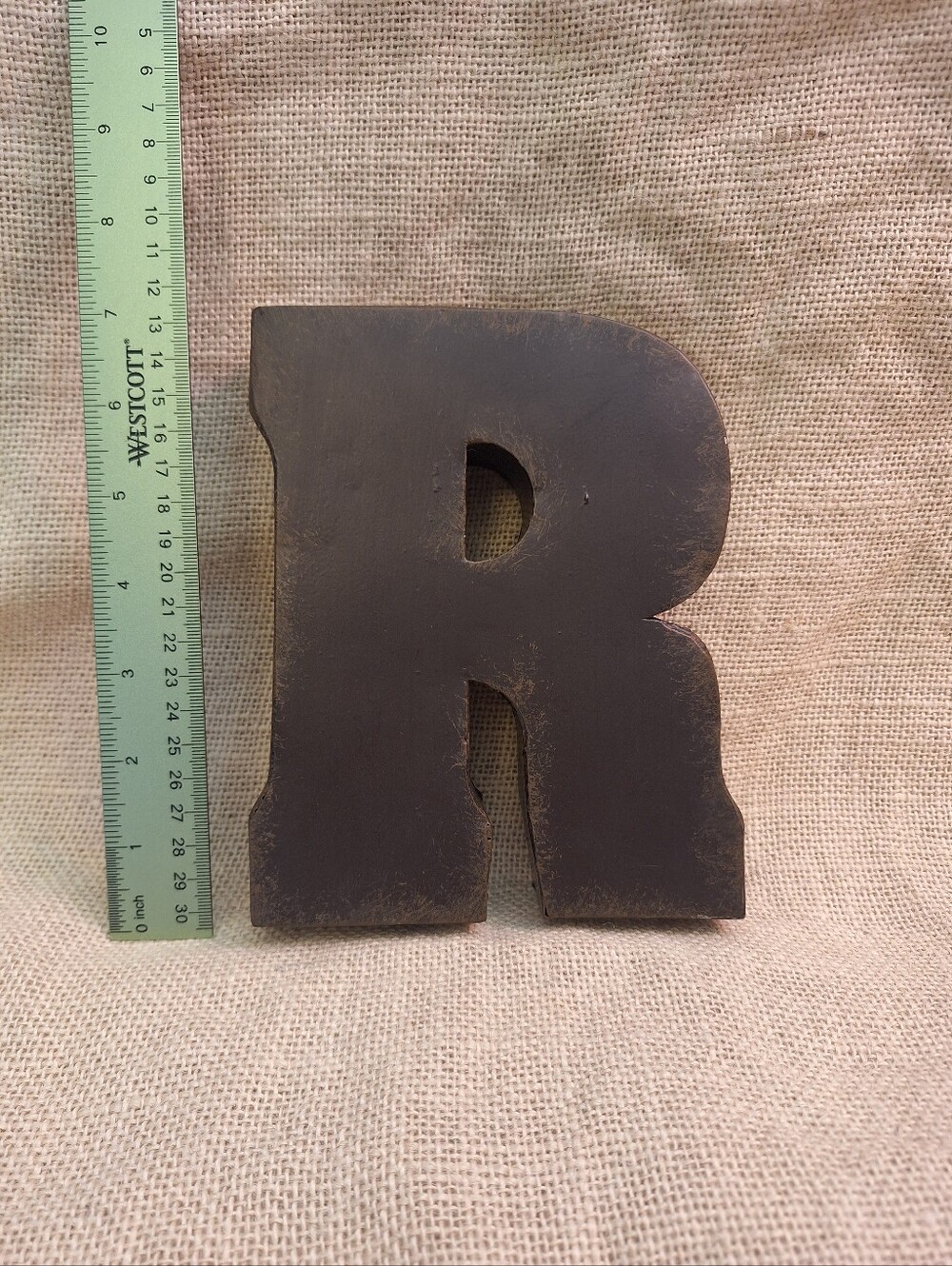 Hobby Lobby Metal Letter R - Picture 2 of 3